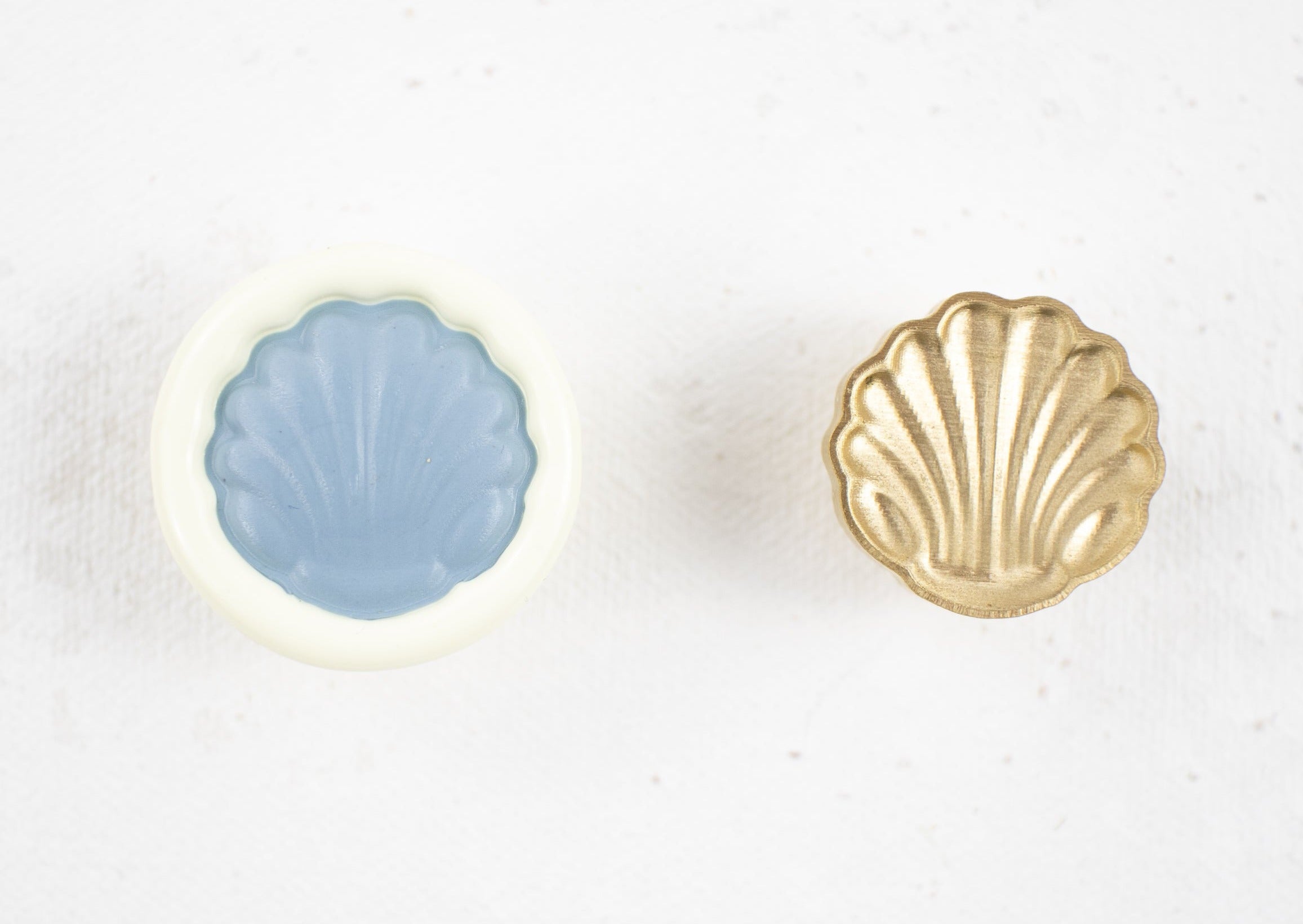 Wax Stamp - Seashell Shape