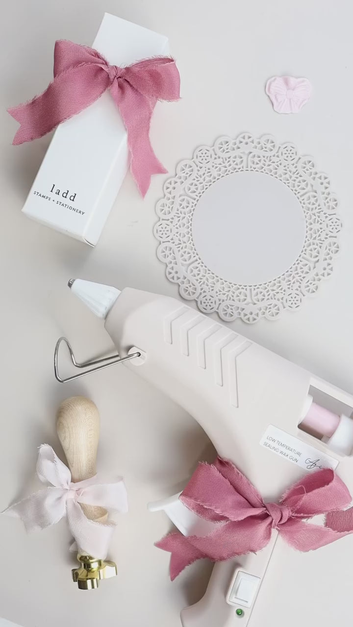 Wax Stamp - Ribbon