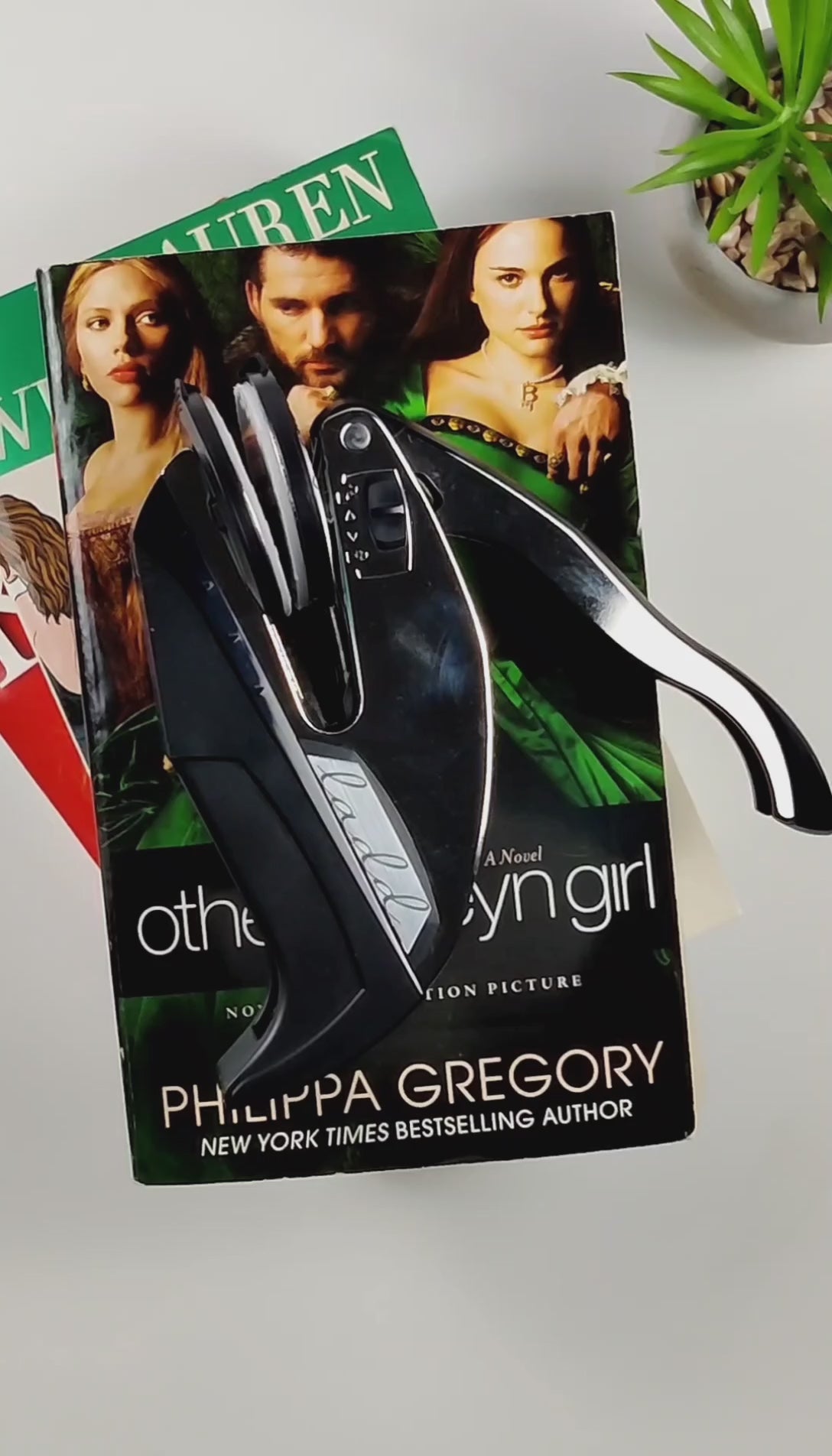 Book Embosser - Samantha