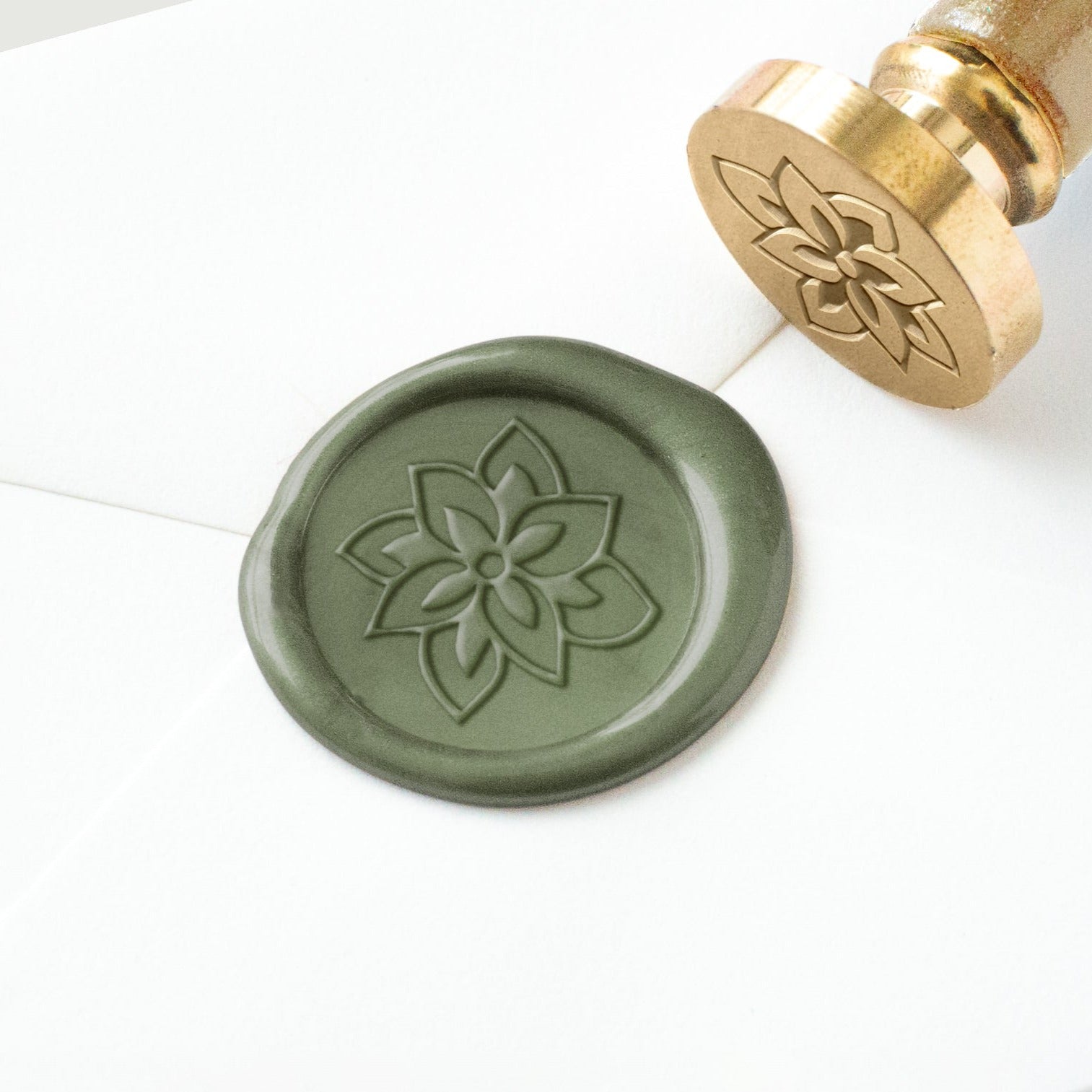 Wax Seal - Eight Petal Flower