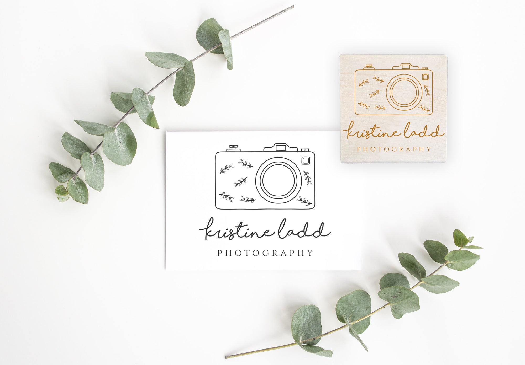 Stamp - Camera with Leaves