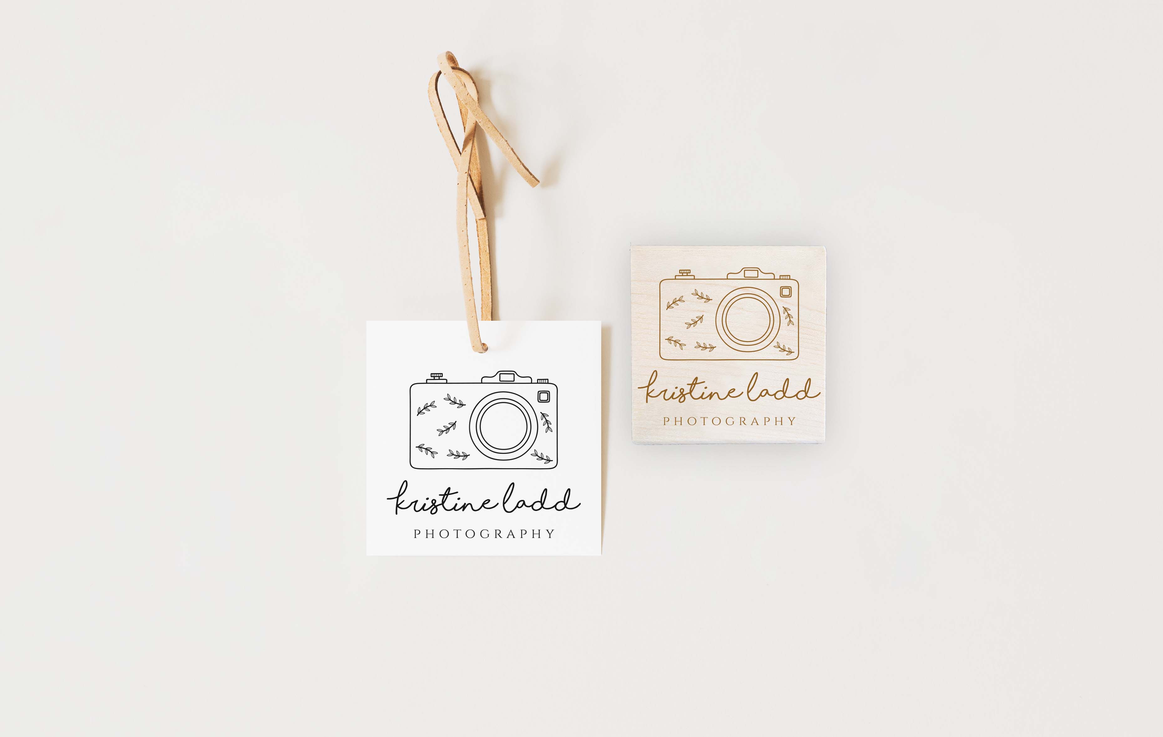 Stamp - Camera with Leaves